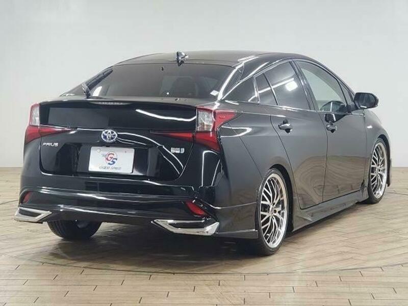 PRIUS-15