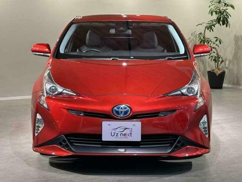 PRIUS-9