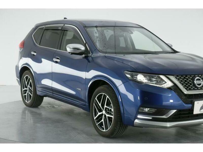 X-TRAIL-5