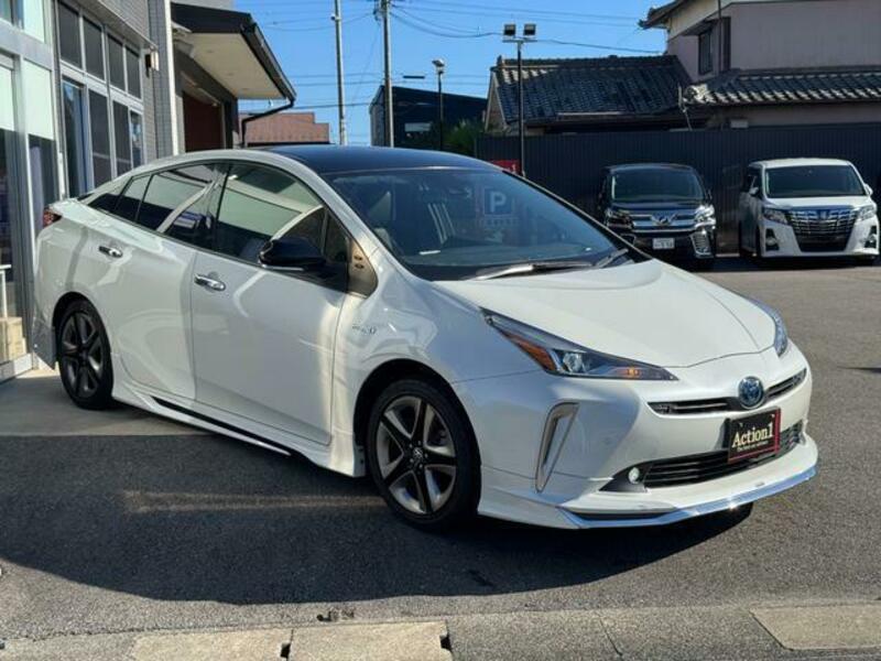 PRIUS-13