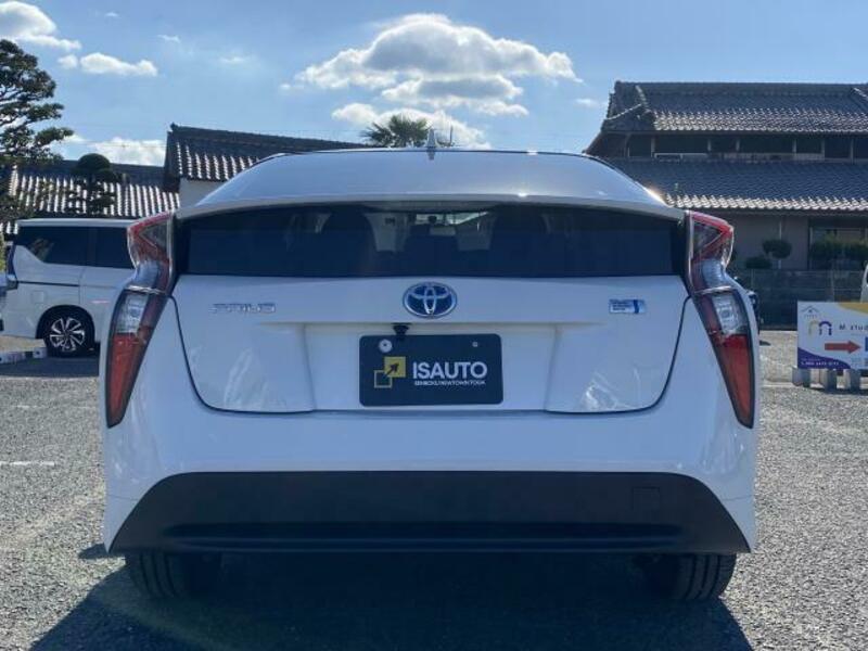 PRIUS-1