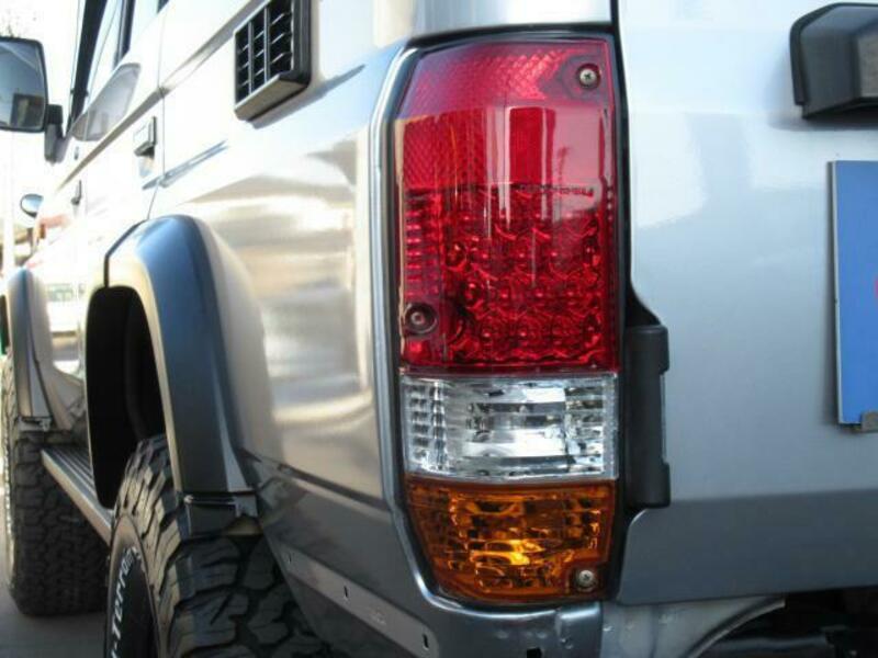 LAND CRUISER PRADO-18