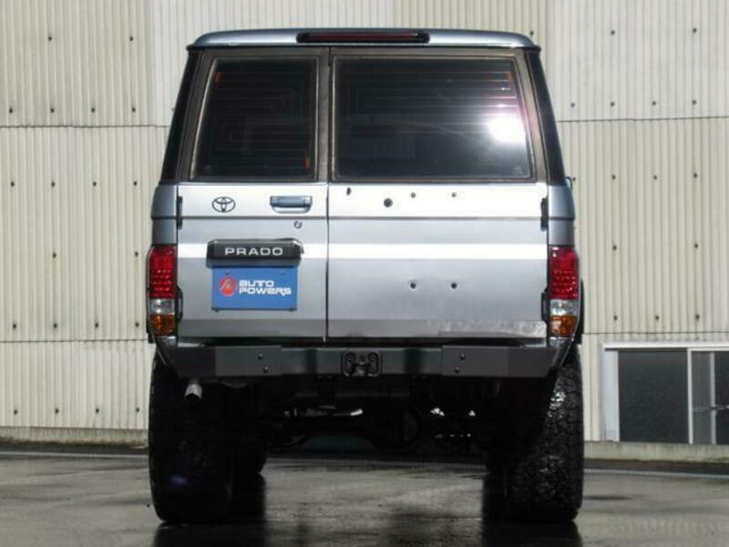 LAND CRUISER PRADO-3