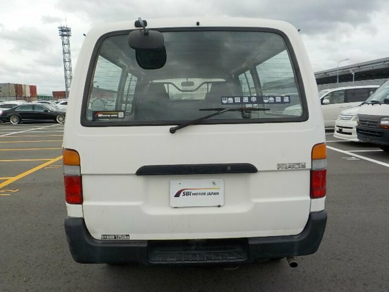 HIACE VAN