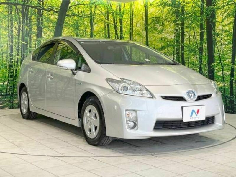 PRIUS-16