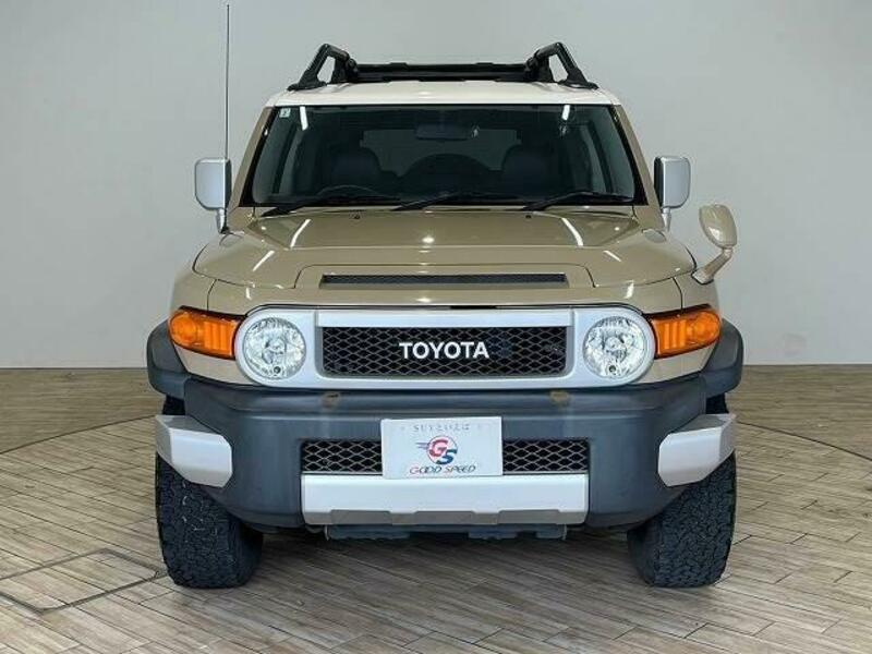 FJ CRUISER-11