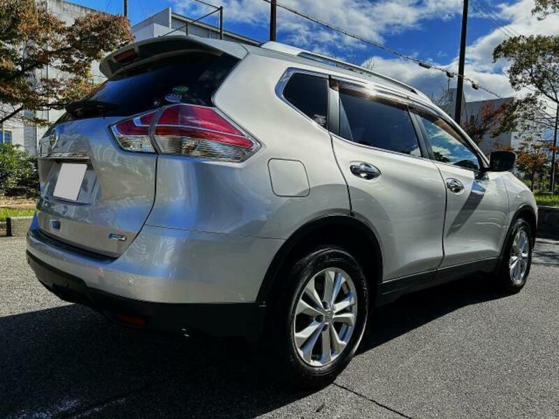 X-TRAIL-13