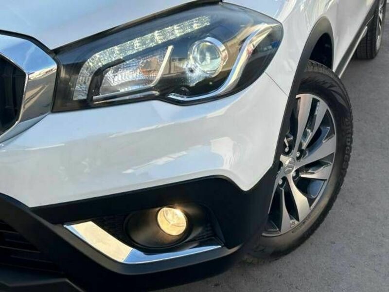 SX4 S-CROSS-13