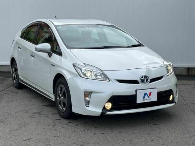 PRIUS-16