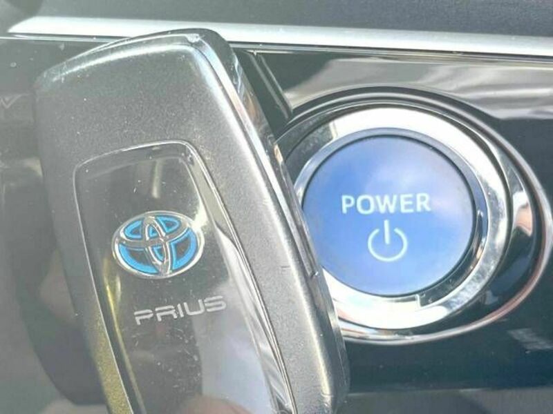 PRIUS-6