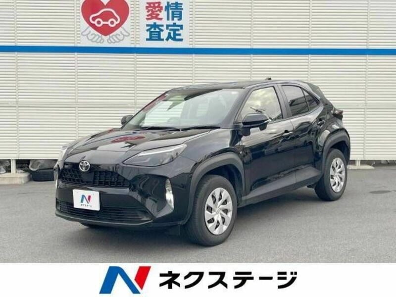 YARIS CROSS