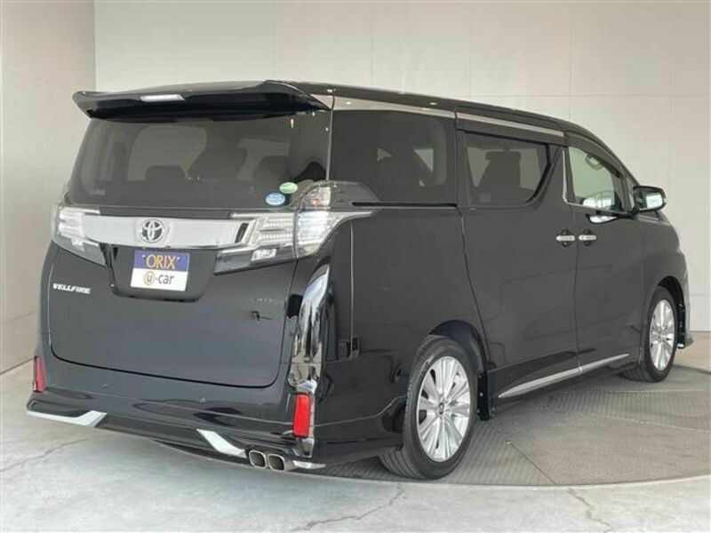 VELLFIRE-1