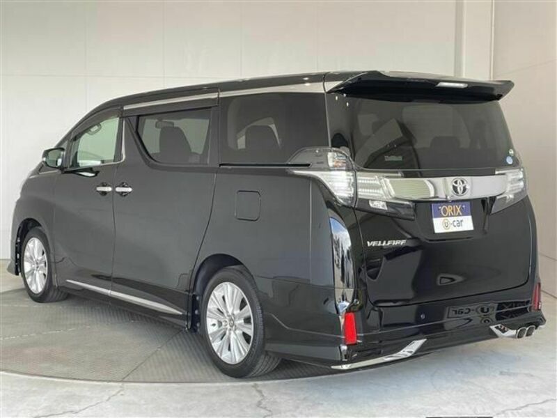 VELLFIRE-13