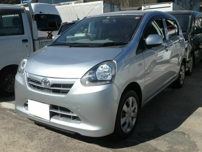 TOYOTA　PIXIS EPOCH