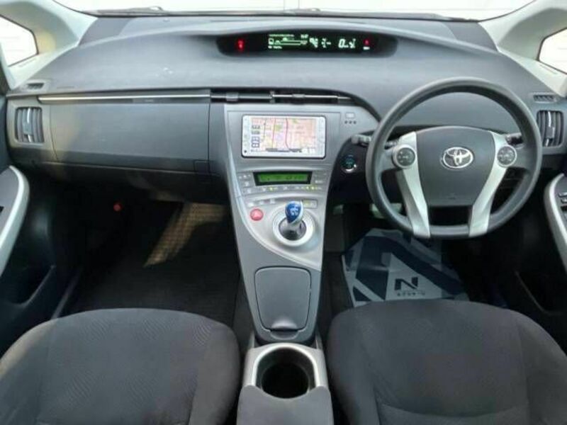 PRIUS-1