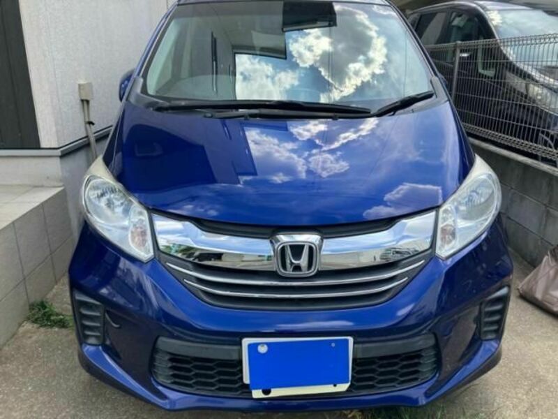 HONDA　FREED