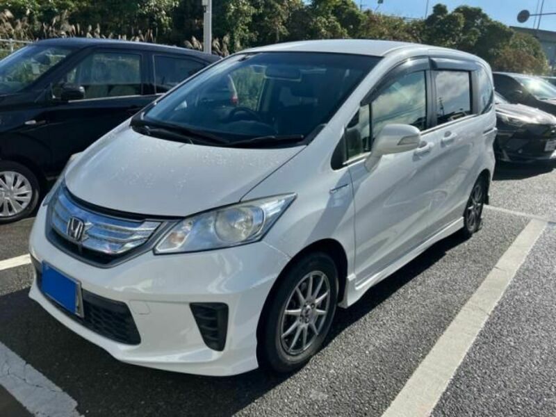 HONDA　FREED HYBRID