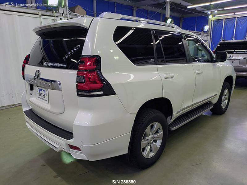 LAND CRUISER PRADO-2