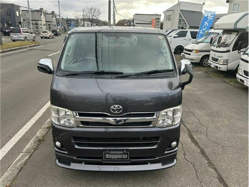 HIACE VAN-8