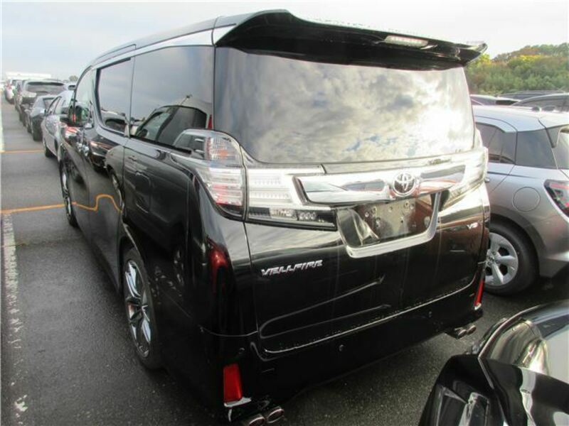 VELLFIRE-4