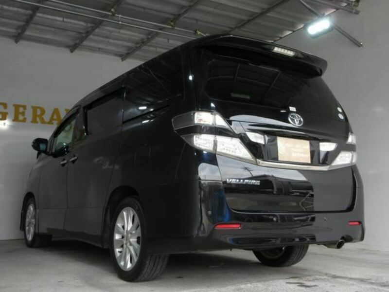 VELLFIRE-30