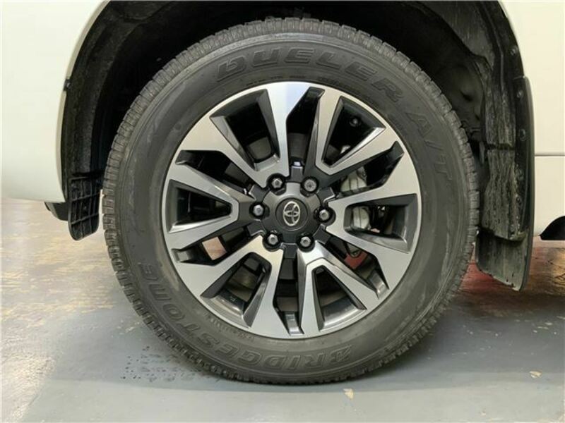 LAND CRUISER PRADO-11