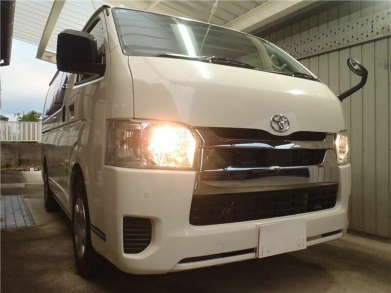 HIACE VAN-3