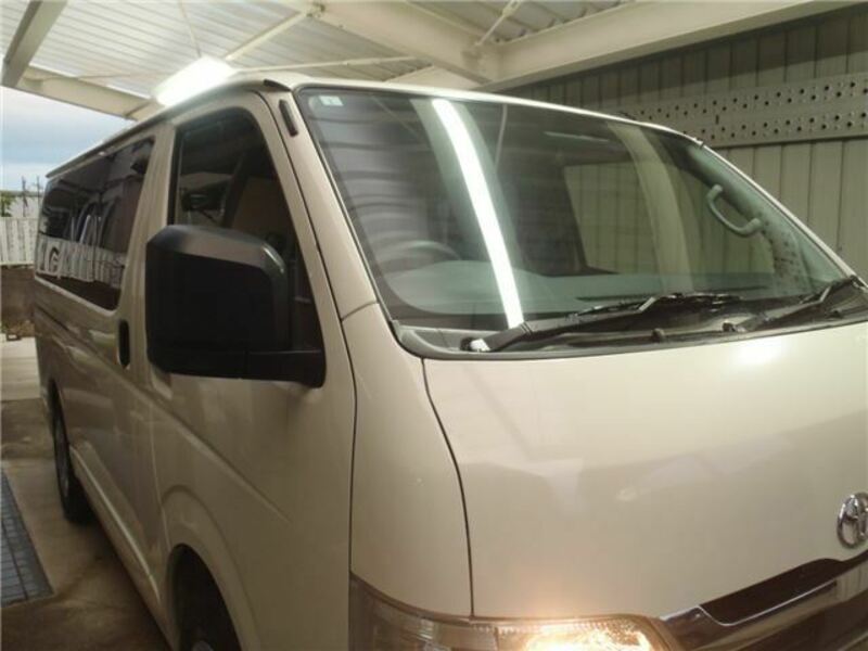 HIACE VAN-4