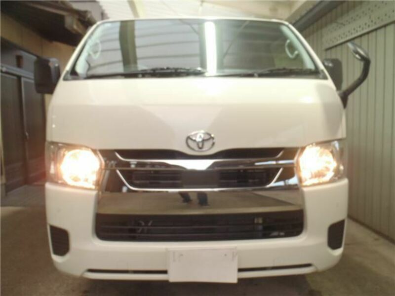 HIACE VAN-7