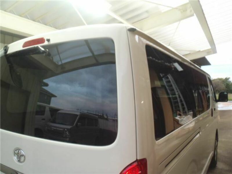 HIACE VAN-18