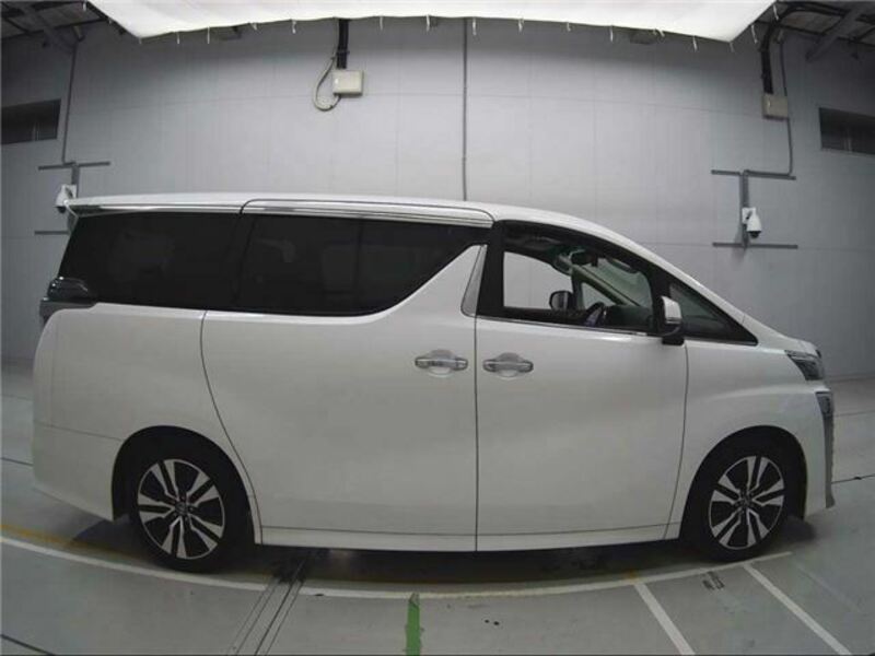 VELLFIRE-2