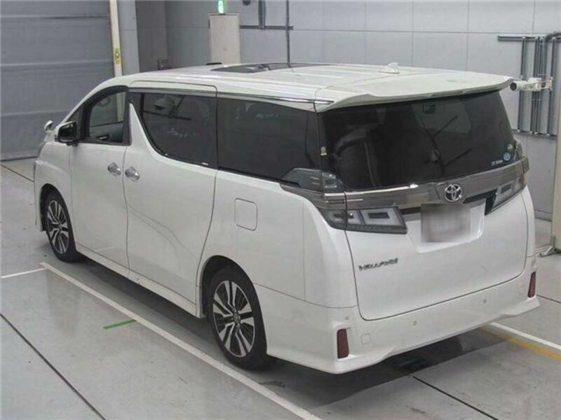 VELLFIRE-5