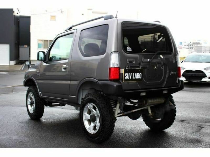 JIMNY-18