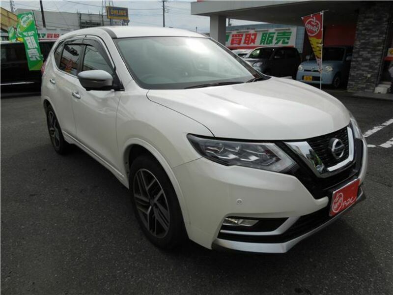 X-TRAIL