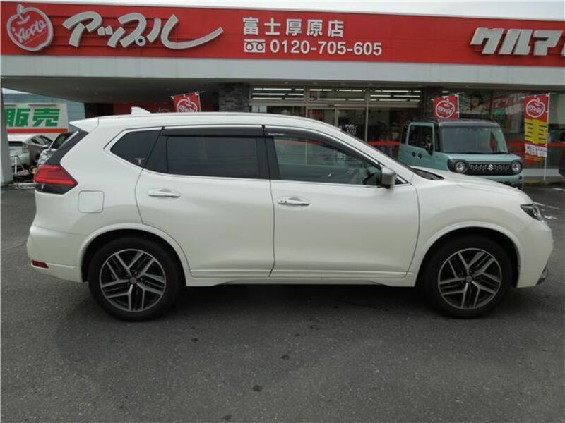 X-TRAIL-3