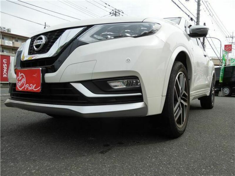 X-TRAIL-9