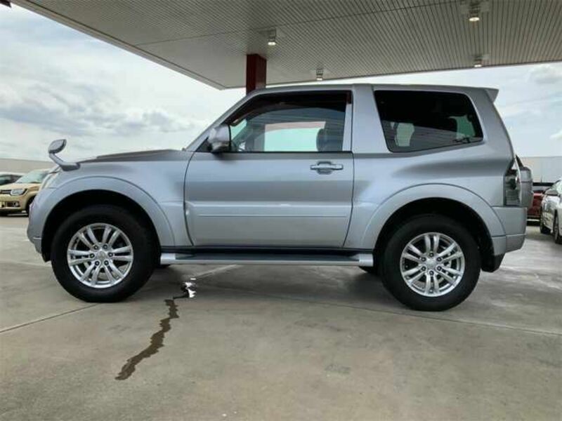 PAJERO-25