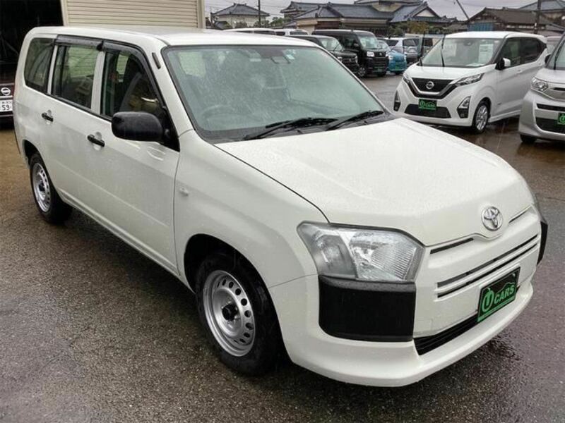 TOYOTA　PROBOX