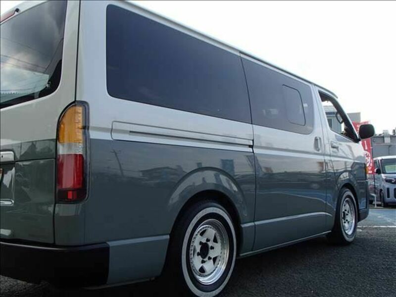 HIACE-4