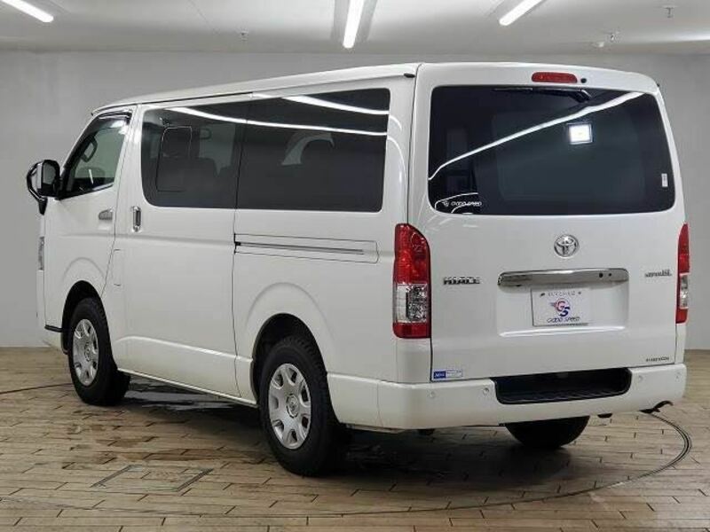 HIACE-16