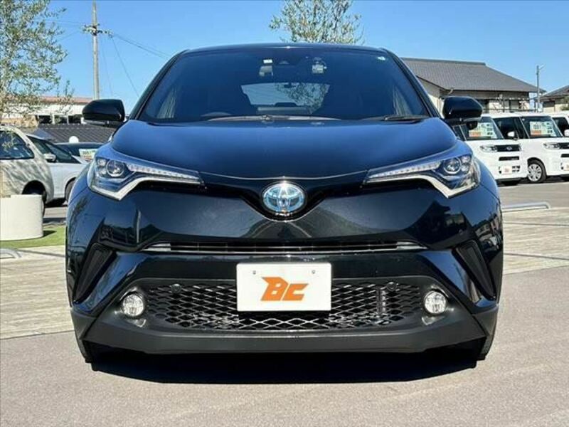 C-HR-8