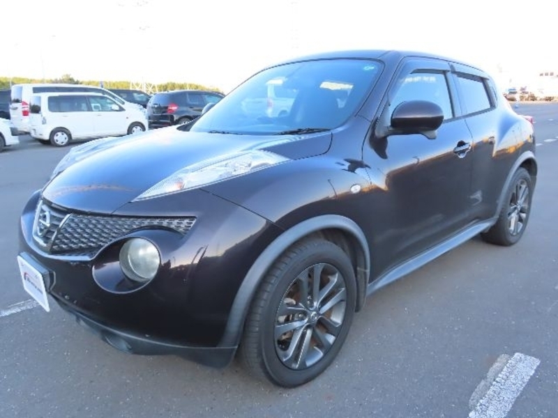 NISSAN JUKE