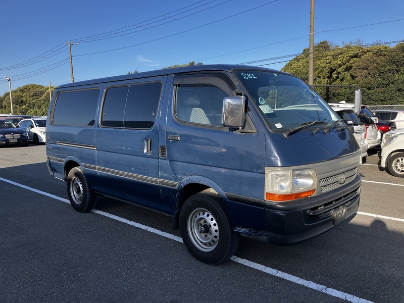 HIACE VAN-6