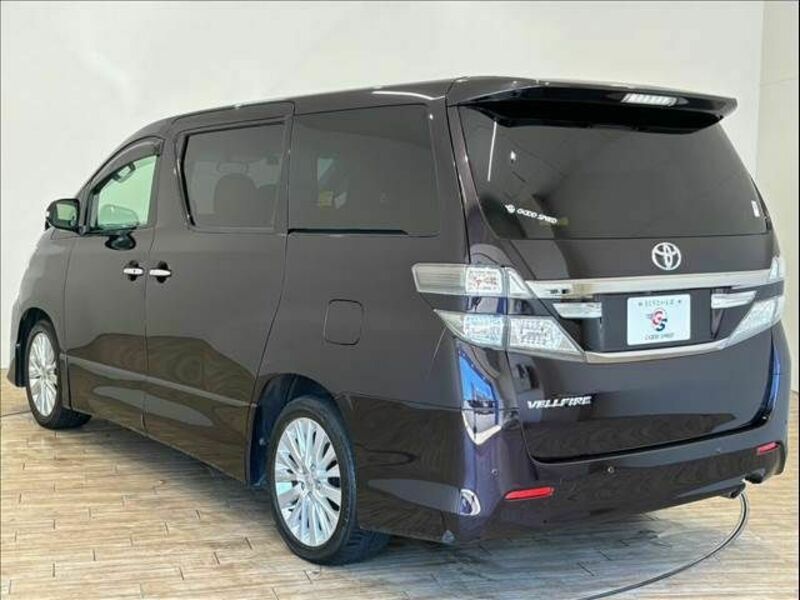 VELLFIRE-16