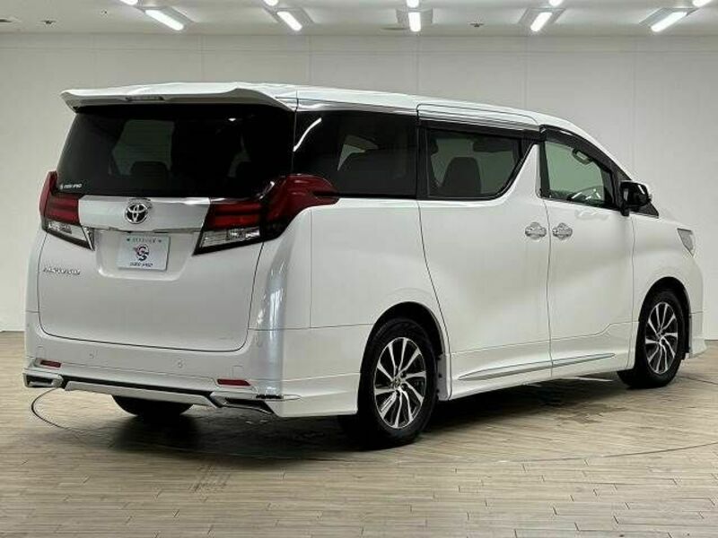 ALPHARD-15