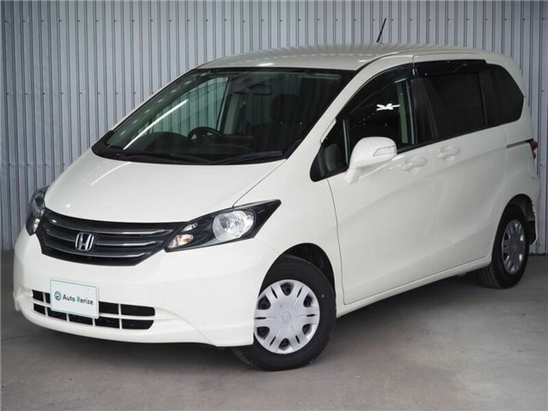 HONDA　FREED