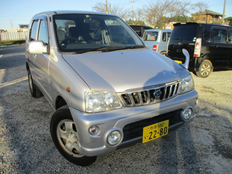 DAIHATSU　TERIOS KID