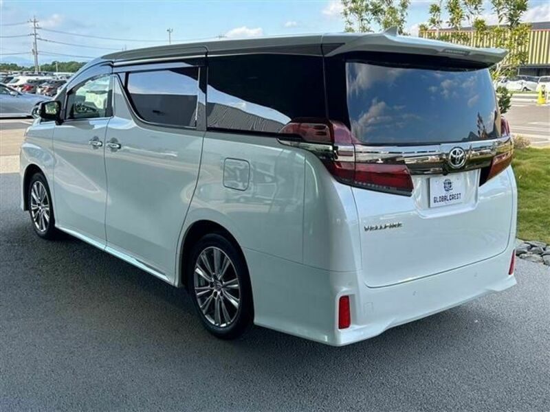 VELLFIRE-7