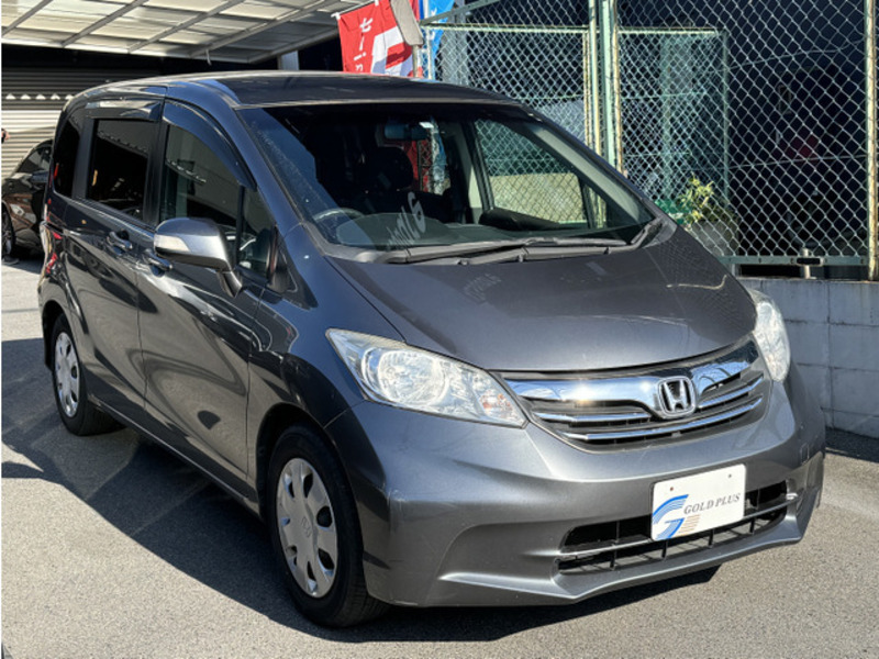 HONDA　FREED