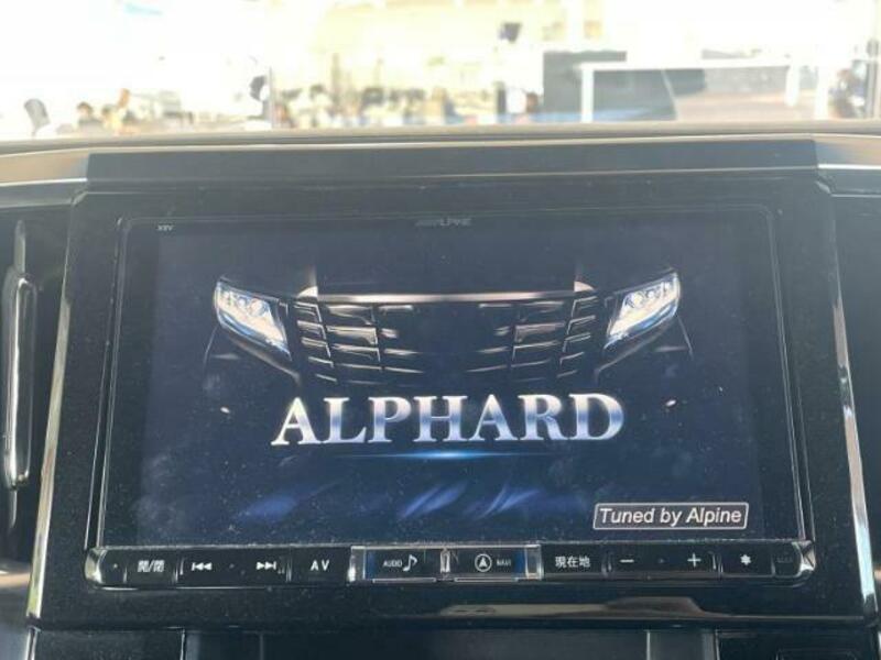 ALPHARD-8